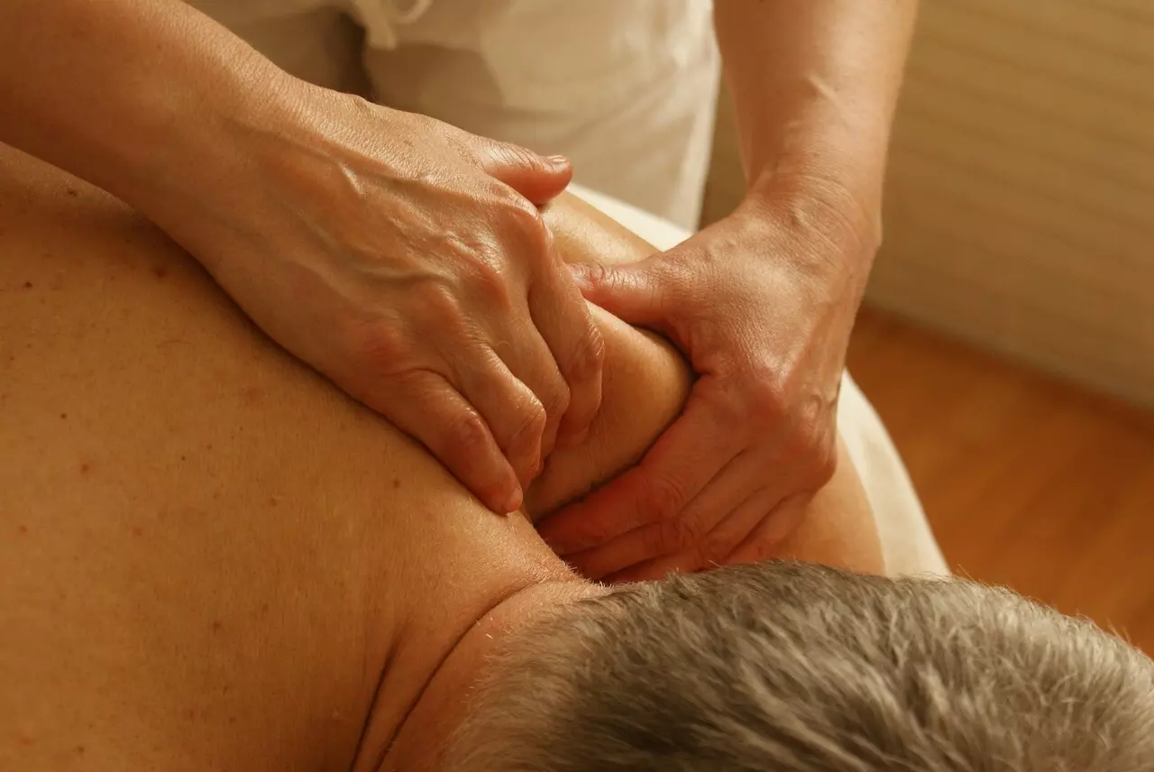 Upper trapezius massage
